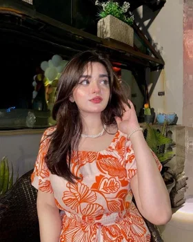 Udaipur call girl